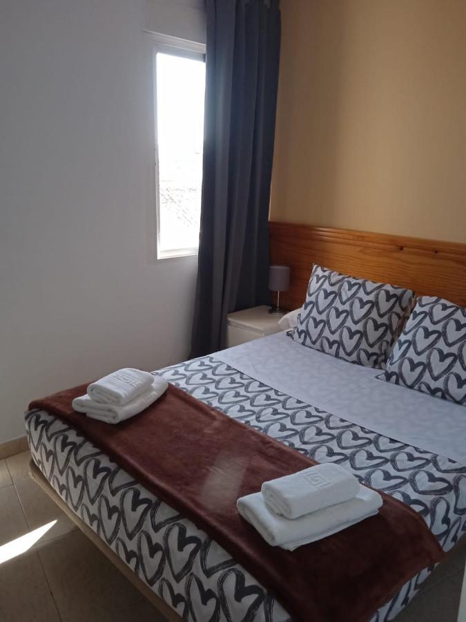 Hotel El Alamo Madrid Extérieur photo